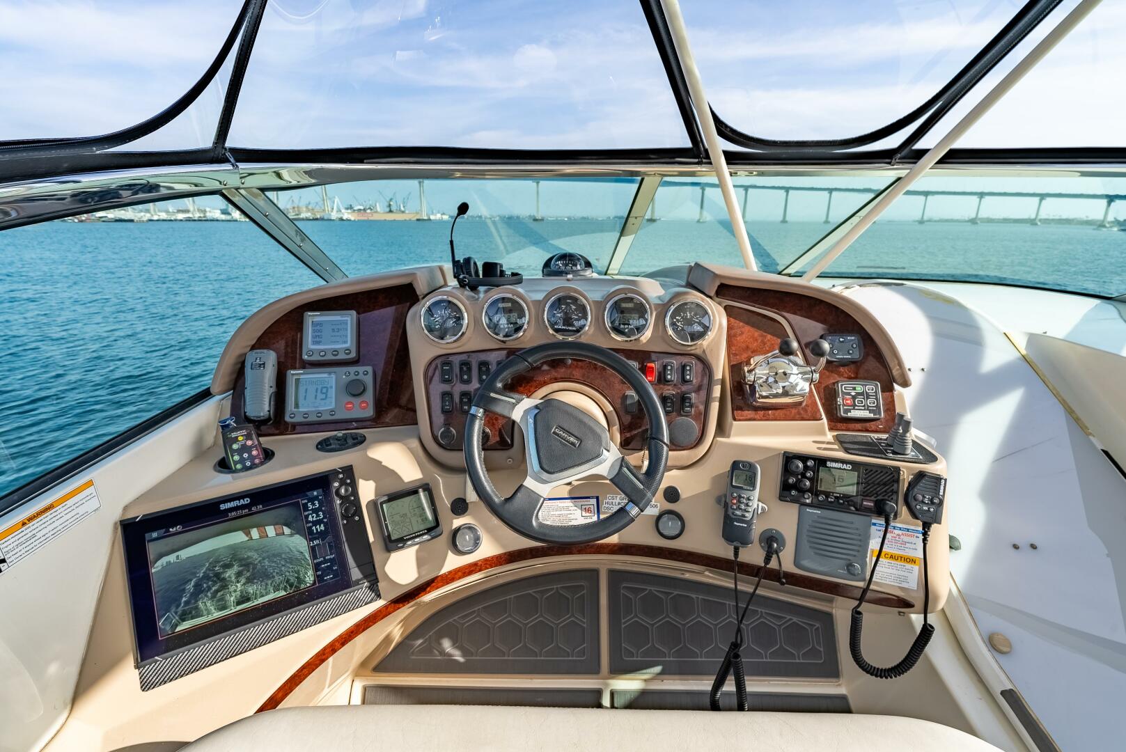 Slide: The Image of Carver 56 Flybridge Helm - 5065038