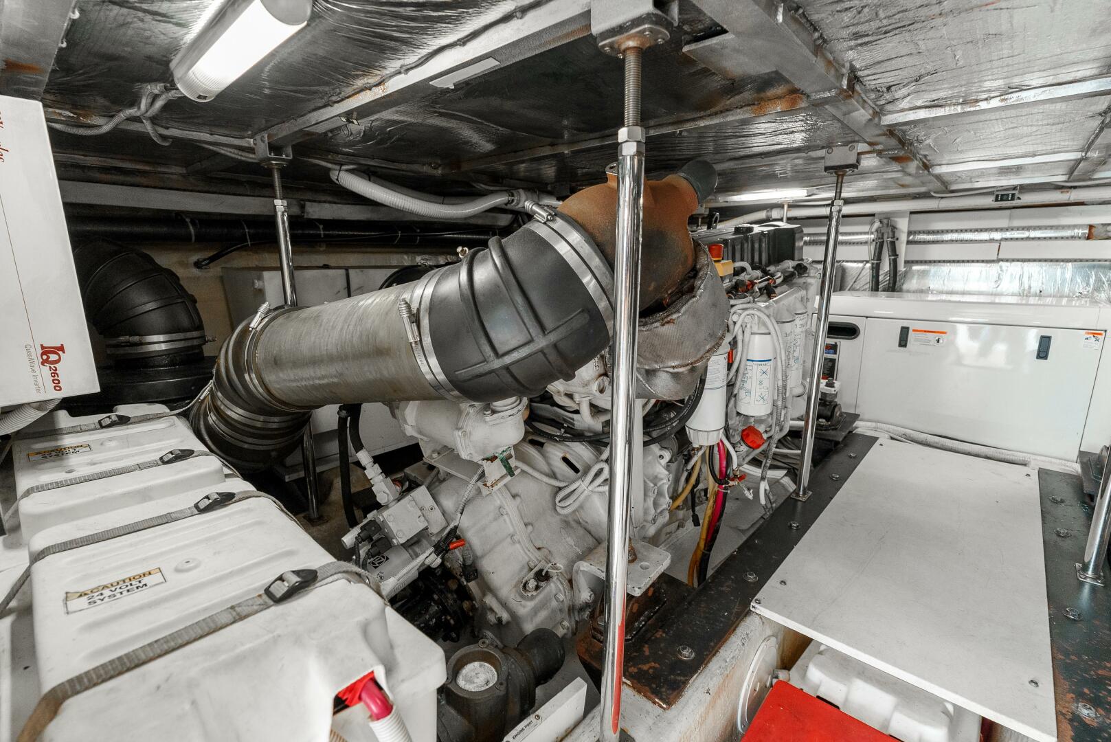 Slide: The Image of Carver 56 675 HP each - 5065075