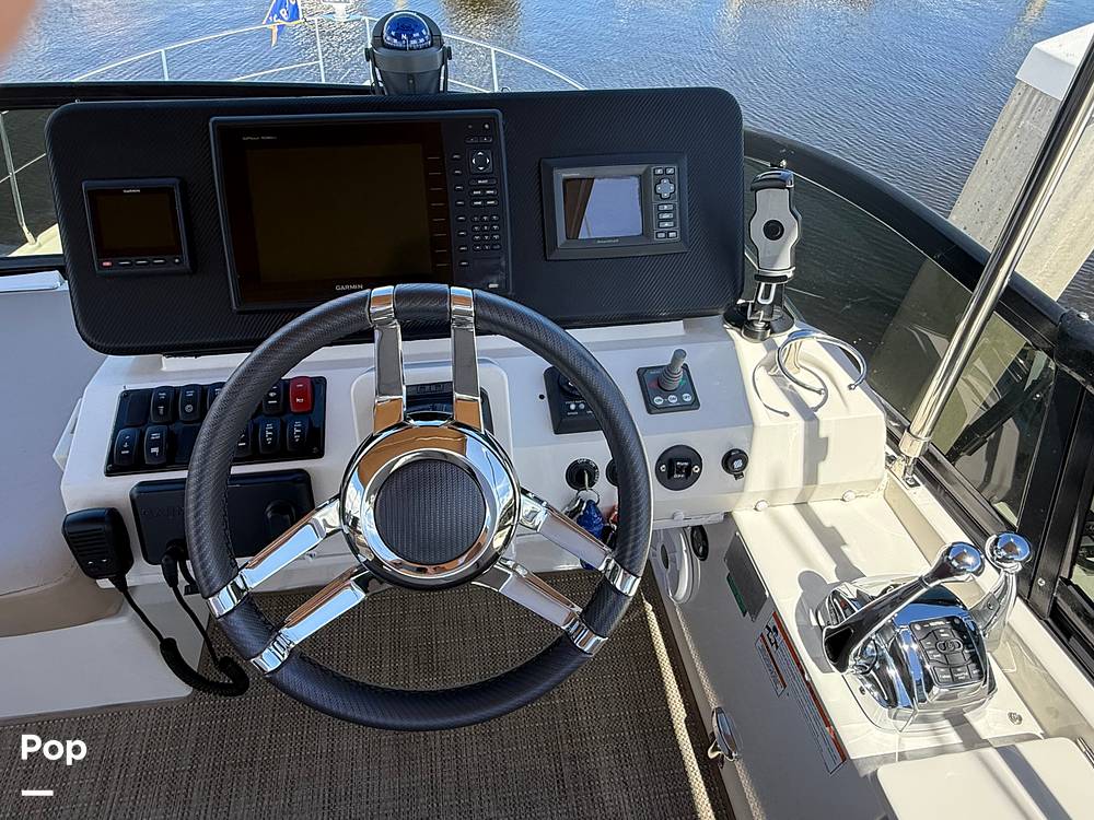 Slide: The Image of Carver C34 Command Bridge/Flybridge 2013 - 15826947