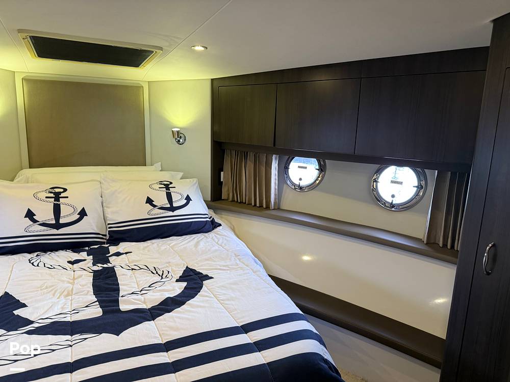 Slide: The Image of Comfortable Forward Berth - 15826933