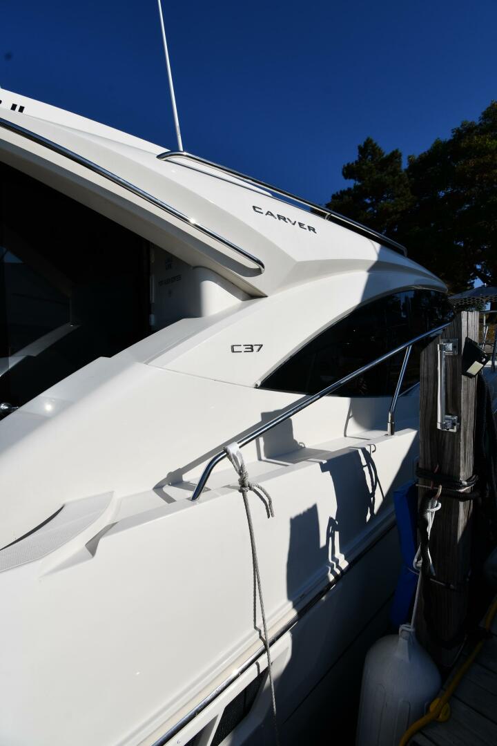 Slide: The Image of Carver C37 Coupe 2017 - 5118864