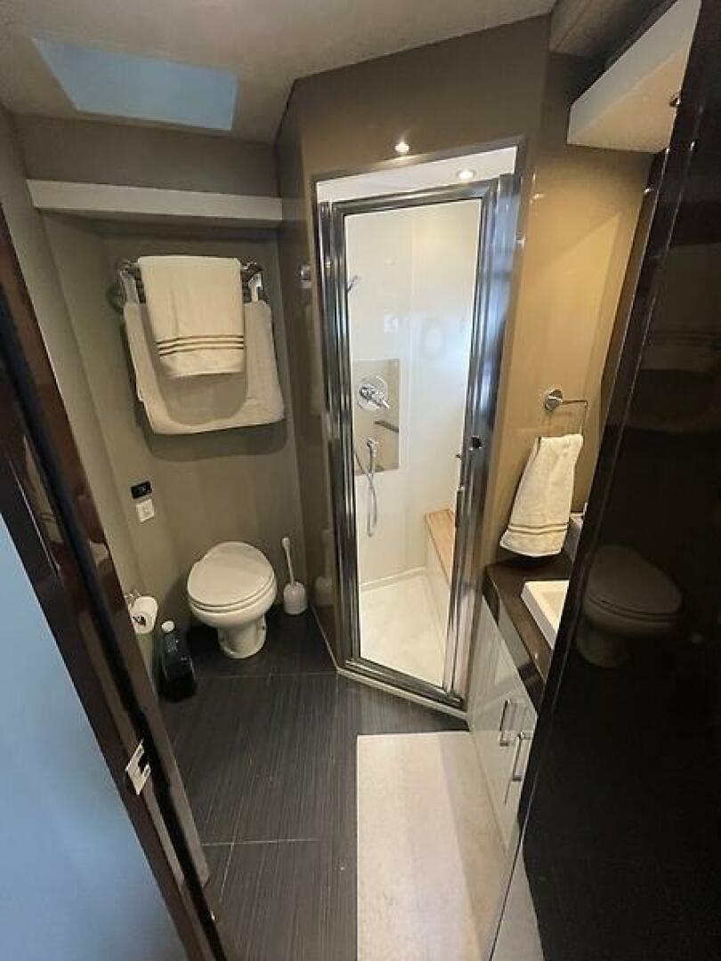 Slide: The Image of 0005273122 - 5506023