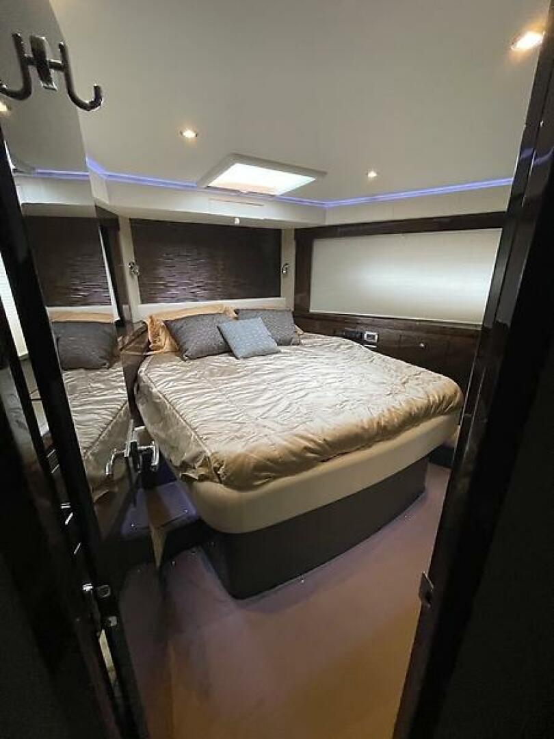 Slide: The Image of 0005273447 - 5506024