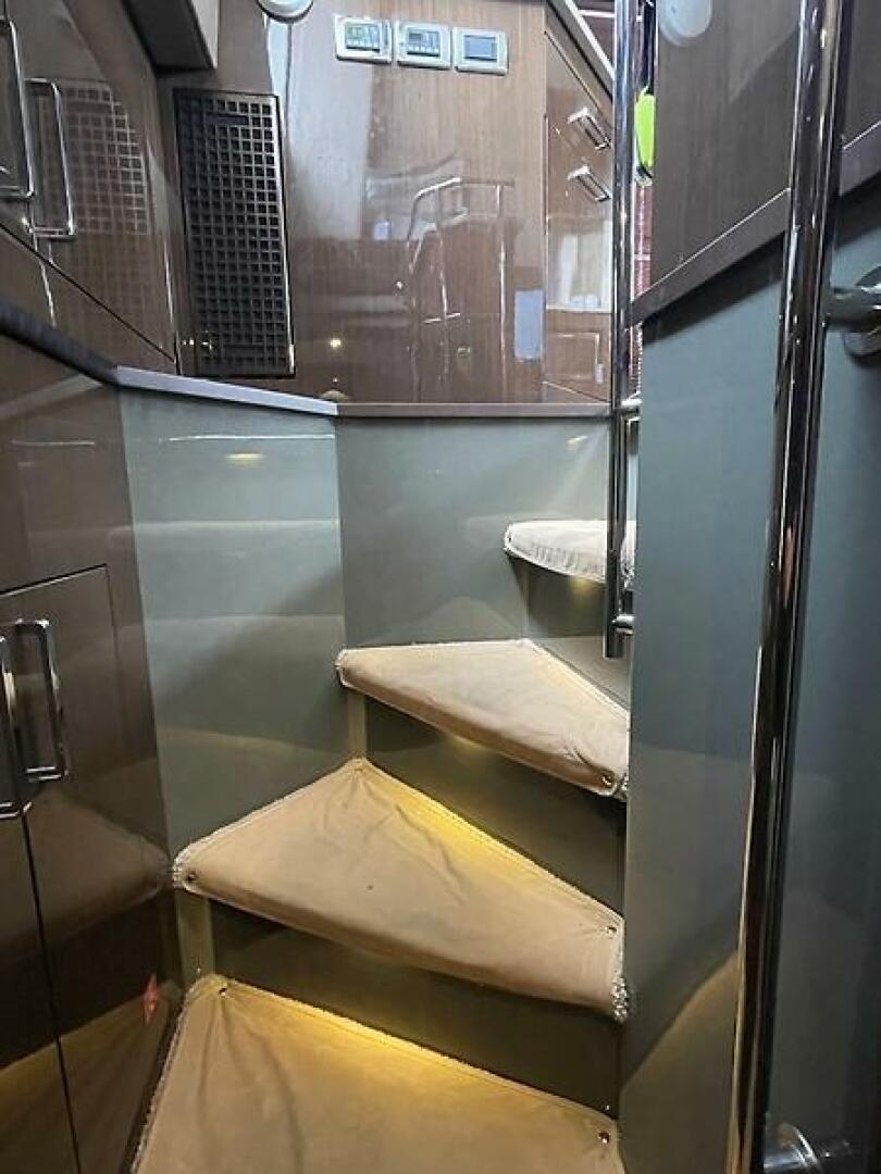 Slide: The Image of 0005273392 - 5506031