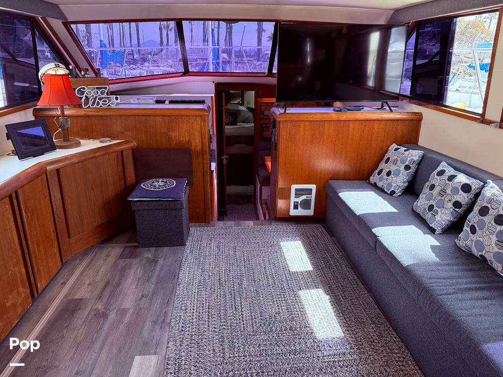 Slide: The Image of Carver Californian 45 Aft Cabin Motoryacht 1990 - 15249514
