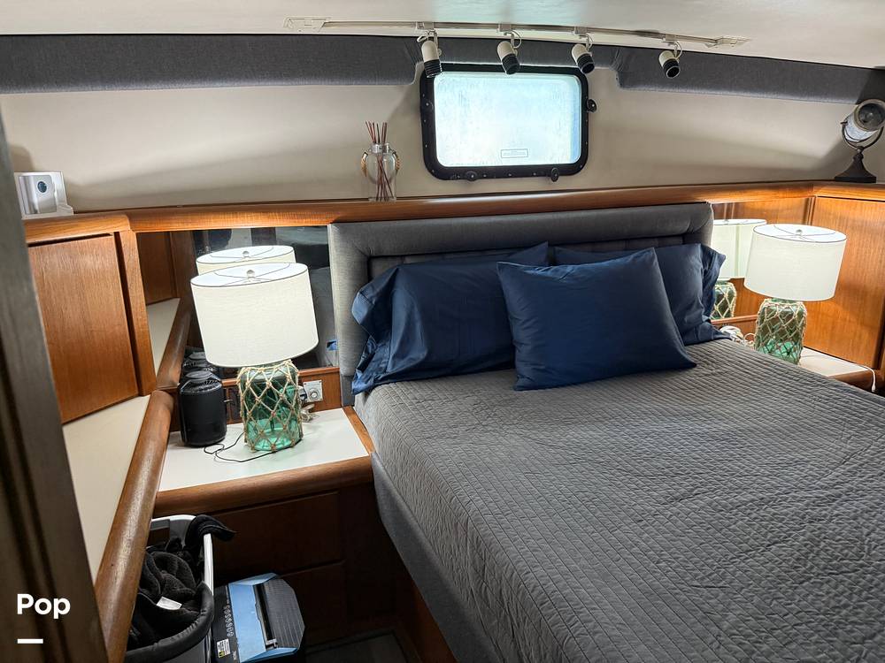 Slide: The Image of Carver Californian 45 Aft Cabin Motoryacht 1990 - 15249575