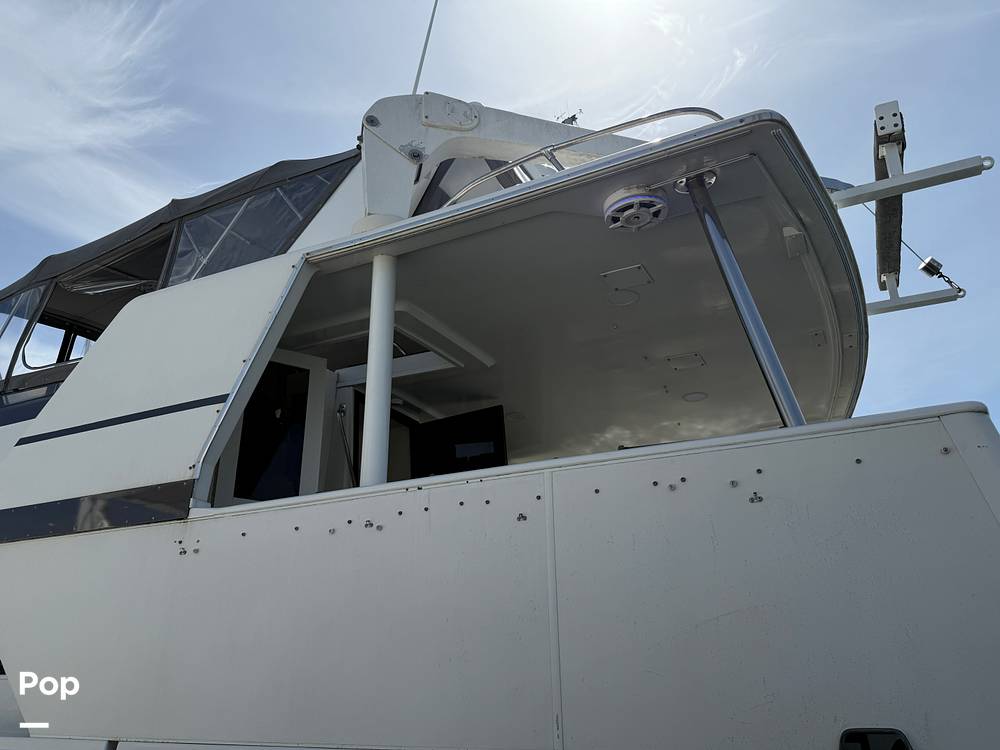 Slide: The Image of Carver Californian 45 Aft Cabin Motoryacht 1990 - 15249645