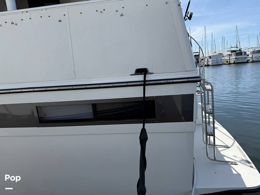 Slide: The Image of Carver Californian 45 Aft Cabin Motoryacht 1990 - 15249646