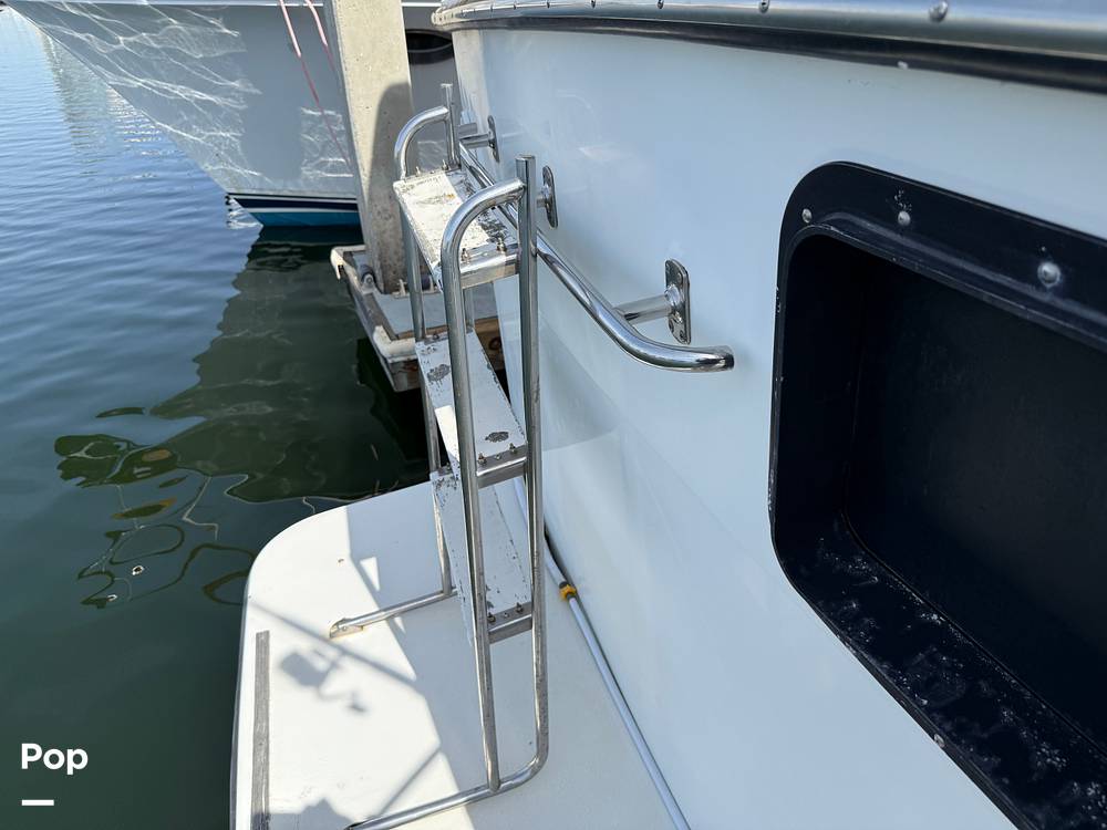 Slide: The Image of Carver Californian 45 Aft Cabin Motoryacht 1990 - 15249658