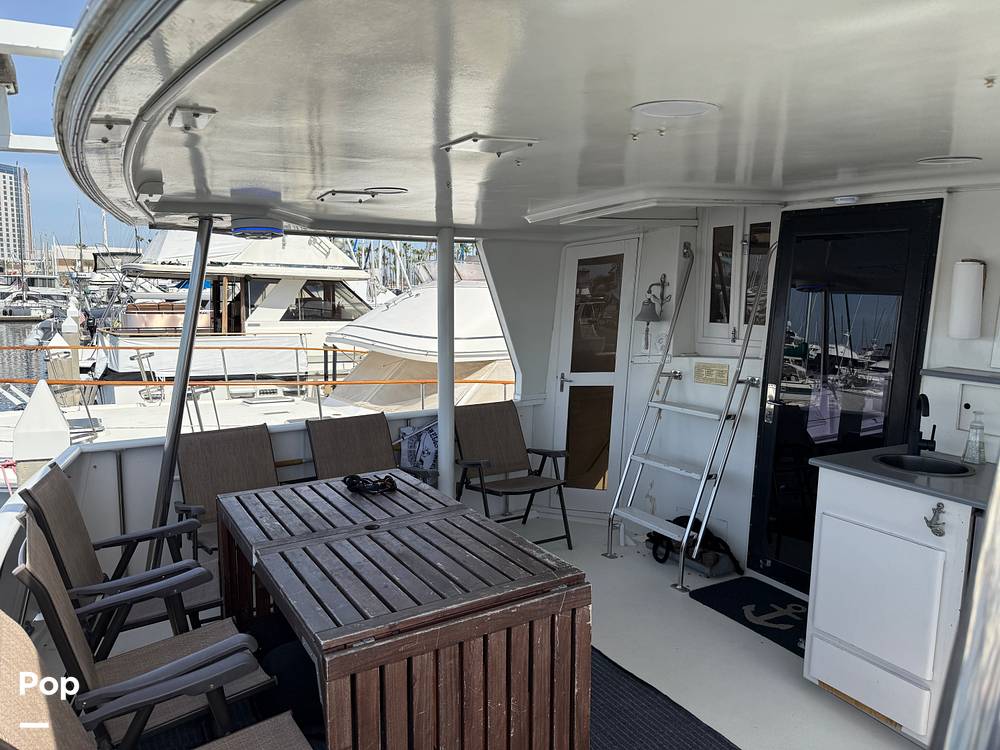 Slide: The Image of Carver Californian 45 Aft Cabin Motoryacht 1990 - 15249662