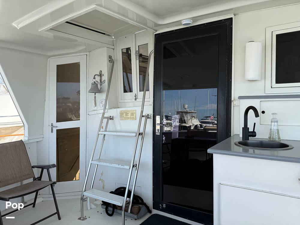 Slide: The Image of Carver Californian 45 Aft Cabin Motoryacht 1990 - 15249664