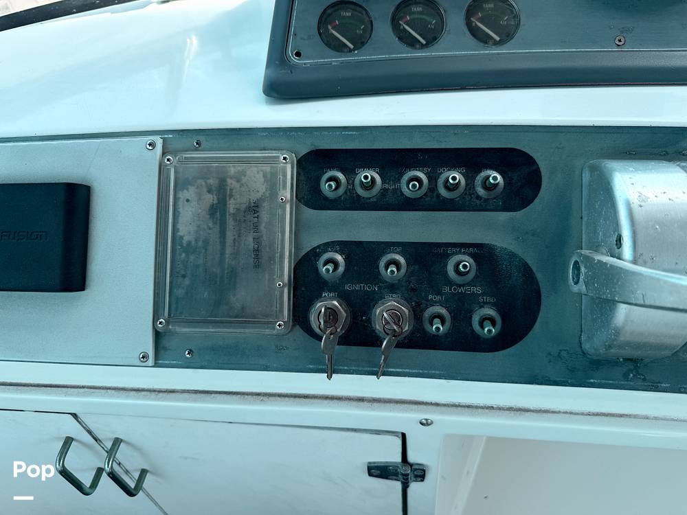 Slide: The Image of Carver Californian 45 Aft Cabin Motoryacht 1990 - 15249678