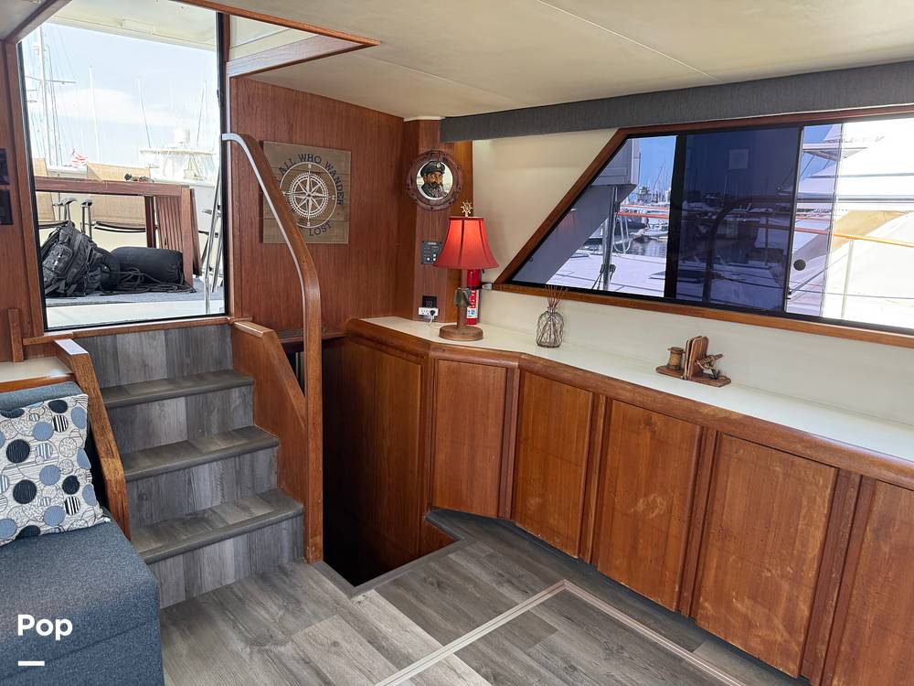 Slide: The Image of Carver Californian 45 Aft Cabin Motoryacht 1990 - 15249521