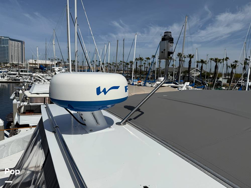Slide: The Image of Carver Californian 45 Aft Cabin Motoryacht 1990 - 15255330