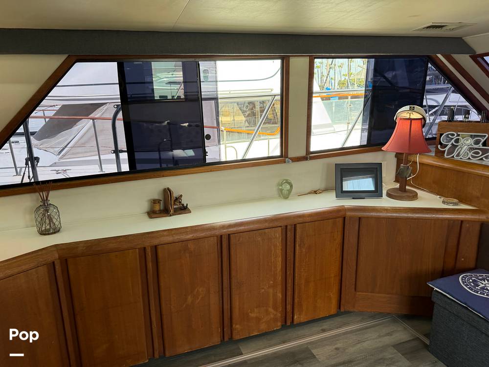 Slide: The Image of Carver Californian 45 Aft Cabin Motoryacht 1990 - 15249522