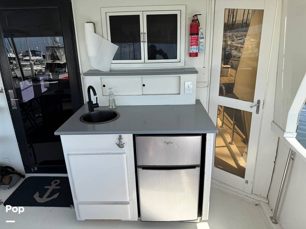 Slide: The Image of Carver Californian 45 Aft Cabin Motoryacht 1990 - 15255341
