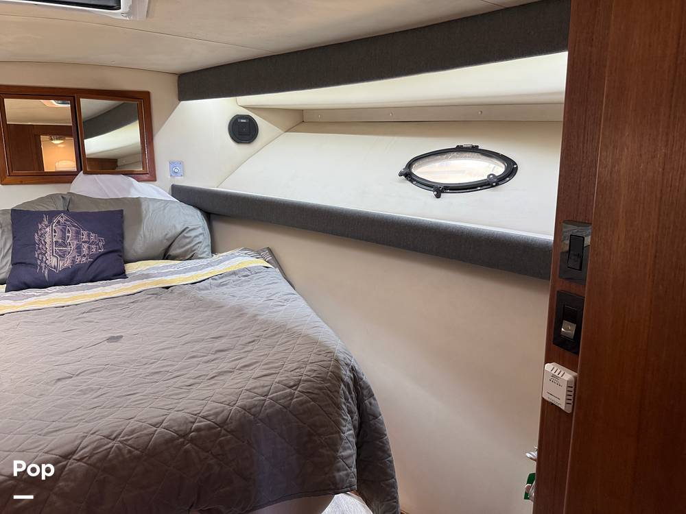 Slide: The Image of Carver Californian 45 Aft Cabin Motoryacht 1990 - 15249539
