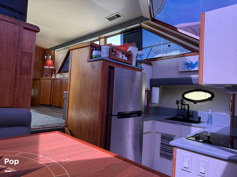 Slide: The Image of Carver Californian 45 Aft Cabin Motoryacht 1990 - 15249555