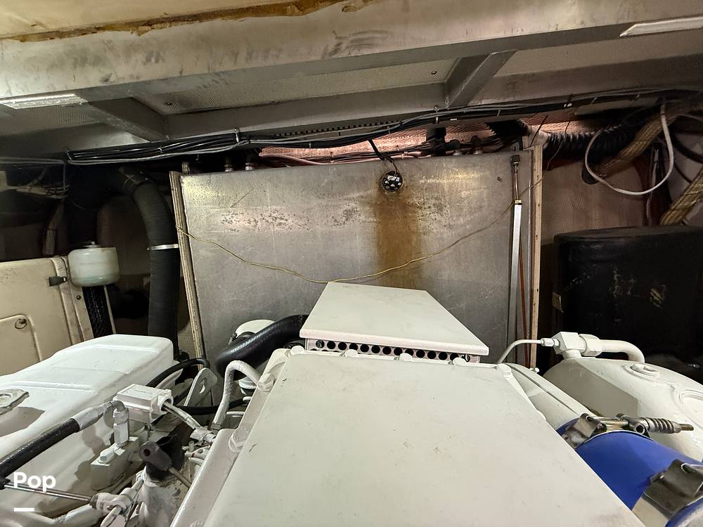 Slide: The Image of Carver Californian 45 Aft Cabin Motoryacht 1990 - 15249612