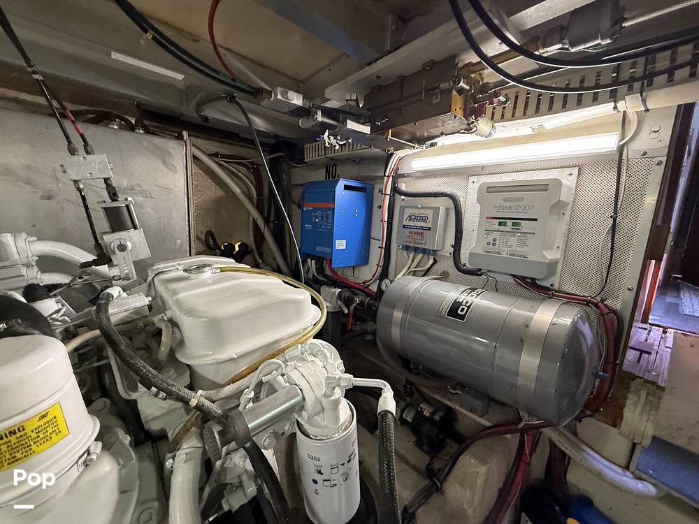 Slide: The Image of Carver Californian 45 Aft Cabin Motoryacht 1990 - 15249614