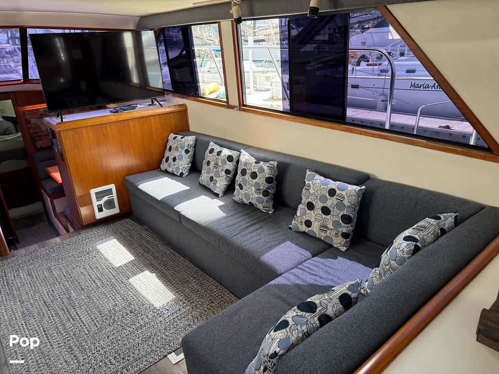 Slide: The Image of Carver Californian 45 Aft Cabin Motoryacht 1990 - 15249513