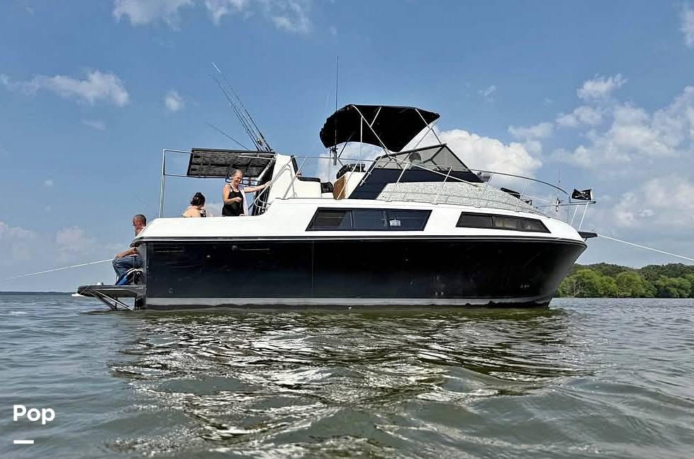 Slide: The Image of Carver Mariner 1985 - 15801244