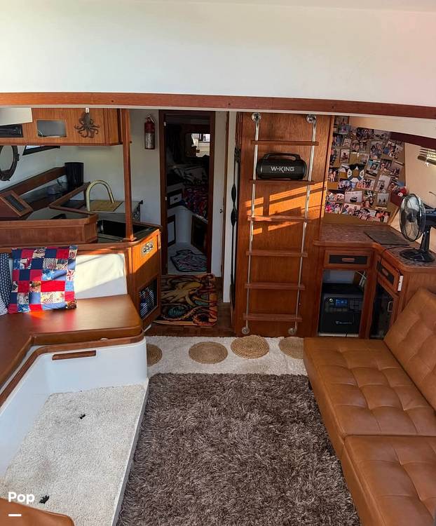 Slide: The Image of Carver Mariner 1985 - 15801248