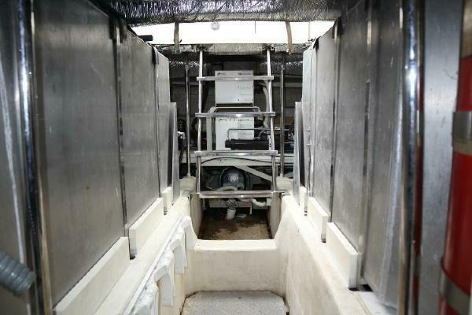 Slide: The Image of 56' Carver Voyager - Profile 2009 56' Carver Voyager  - 4507278