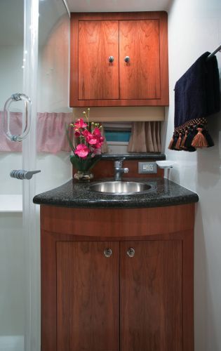 Slide: The Image of Carver Yachts 43 Carver Cockpit Motor Yacht 2007 - 11