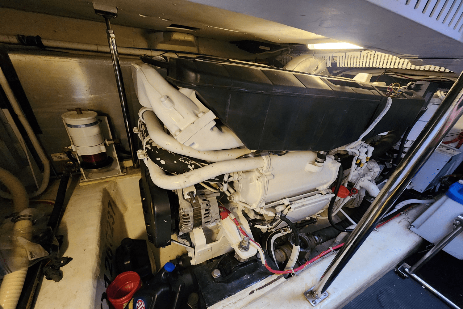 Slide: The Image of Carver Yachts 466 MY 2007 - 49