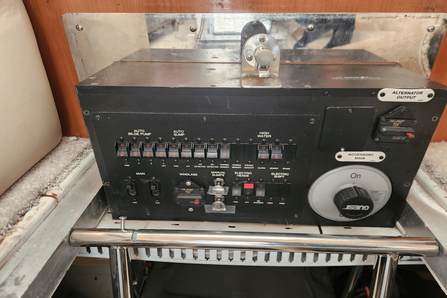 Slide: The Image of Carver Yachts 466 MY 2007 - 50