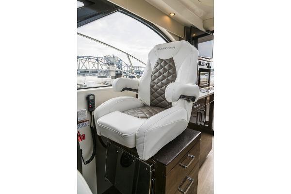 Slide: The Image of Carver Yachts C34 Coupe 2021 - 10