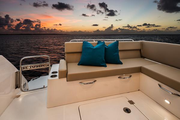 Slide: The Image of Carver Yachts C34 Coupe 2021 - 5