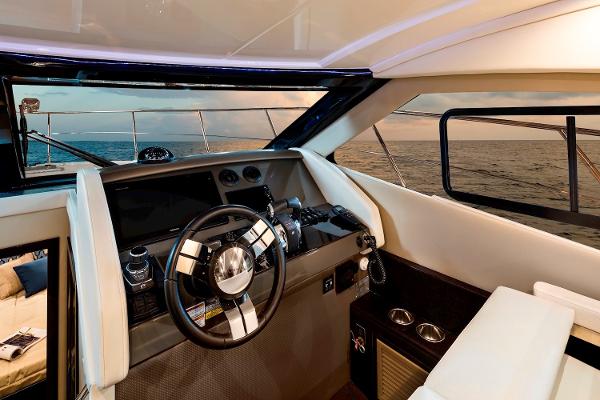 Slide: The Image of Carver Yachts C37 Coupe 2020 - 9