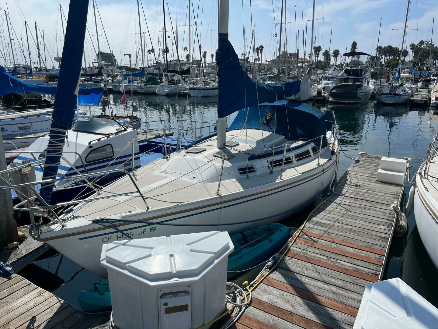 Slide: The Image of Catalina 30 1985 - 4319303