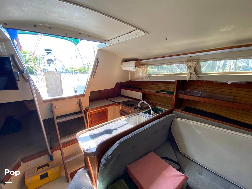 Slide: The Image of Catalina 30 1988 - 63