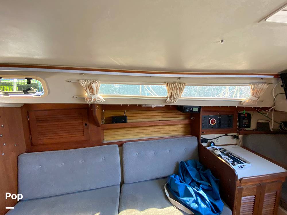 Slide: The Image of Catalina 30 1988 - 68