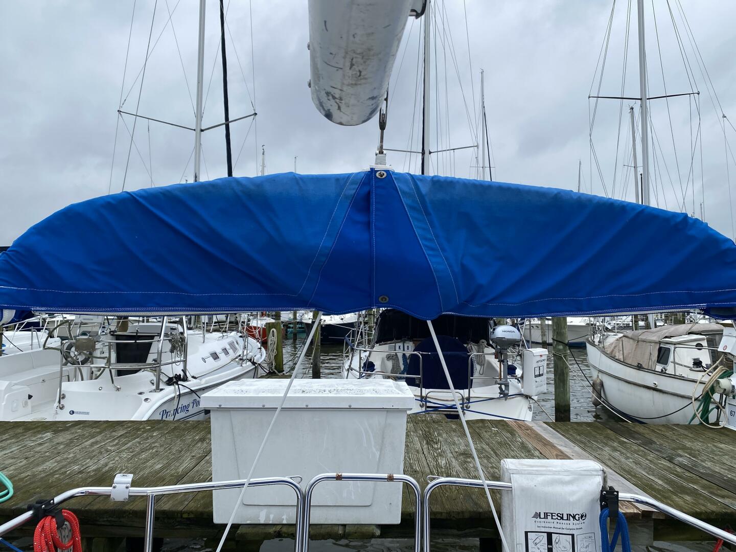 Slide: The Image of Cockpit Bimini - 3910681