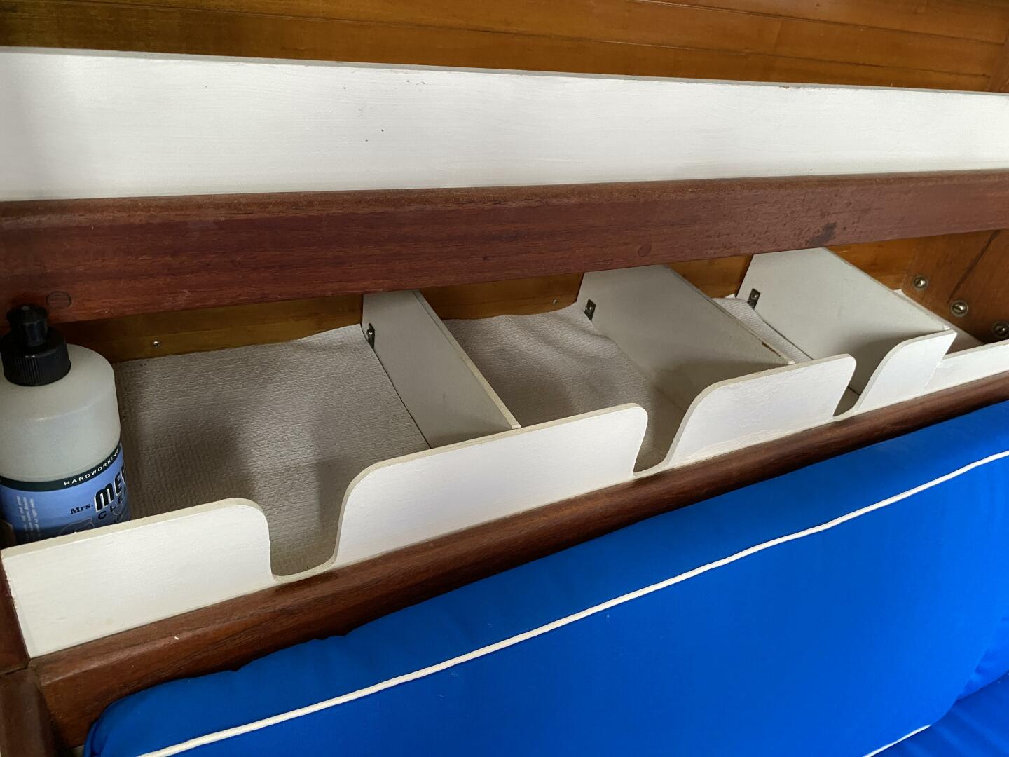 Slide: The Image of Galley Storage - 3910658