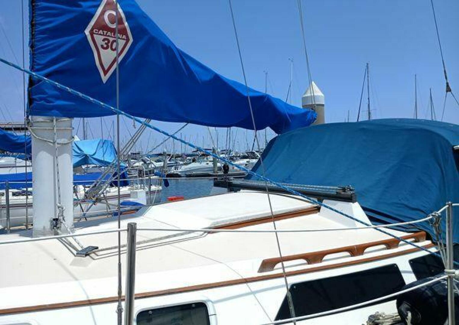 Slide: The Image of Catalina 30 MkII 1987 - 5392652