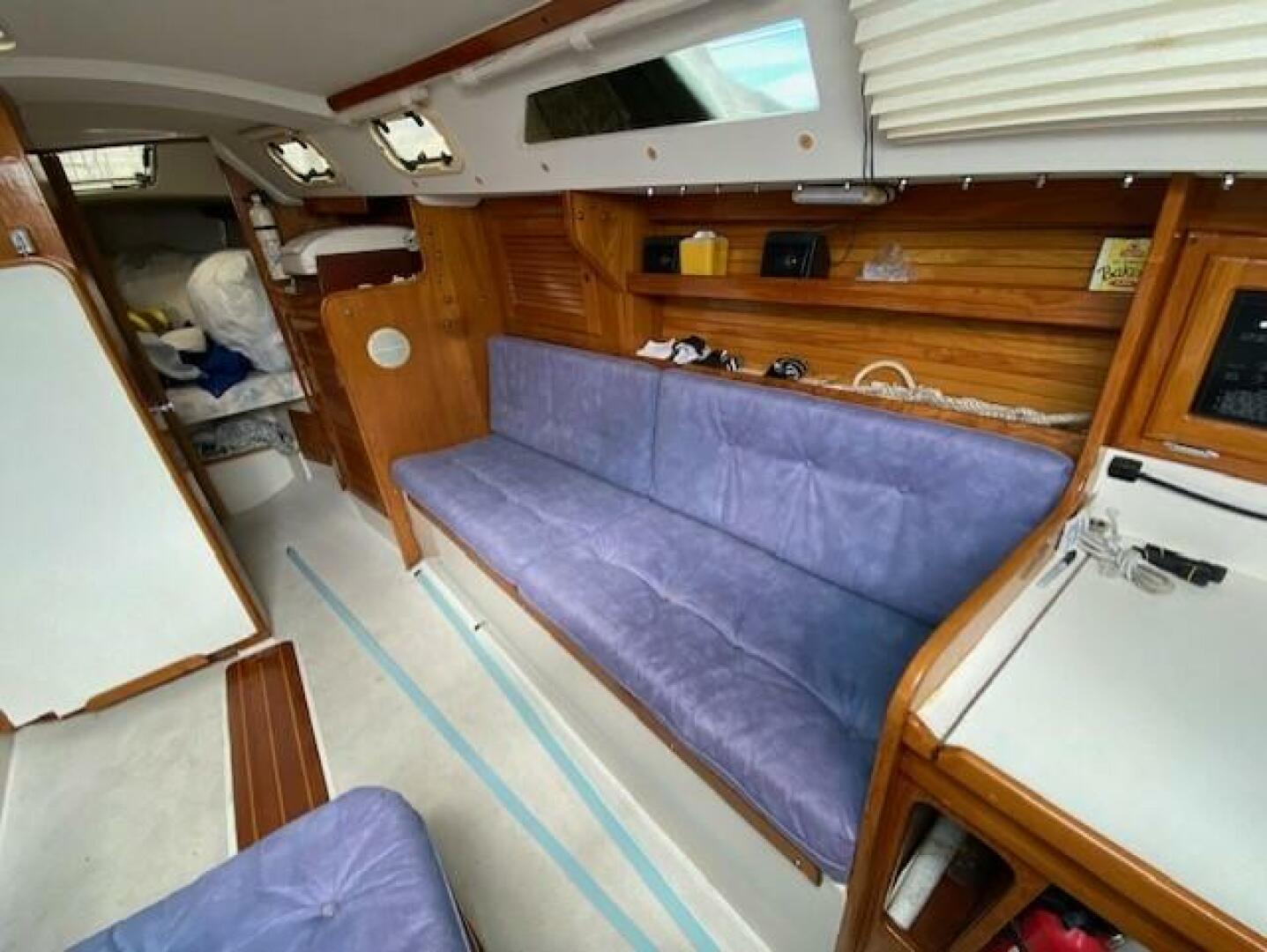 Slide: The Image of Starboard Side Seating - 4361911