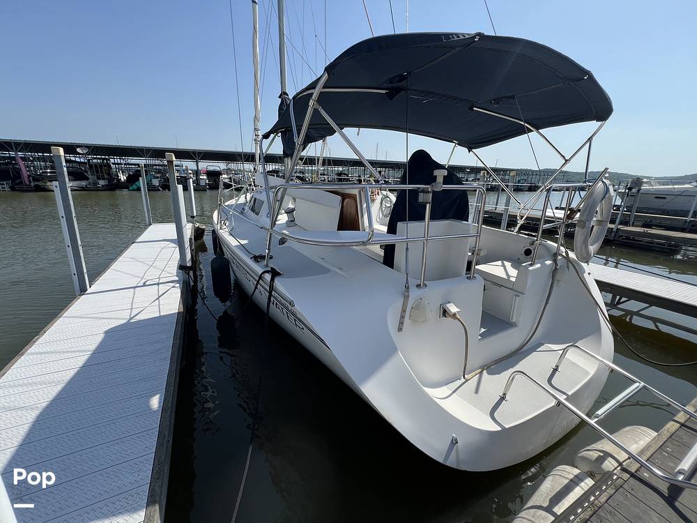 Slide: The Image of Catalina 320 1994 - 15460850