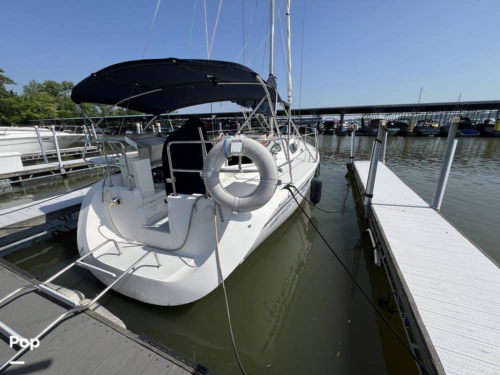 Slide: The Image of Catalina 320 1994 - 15460851