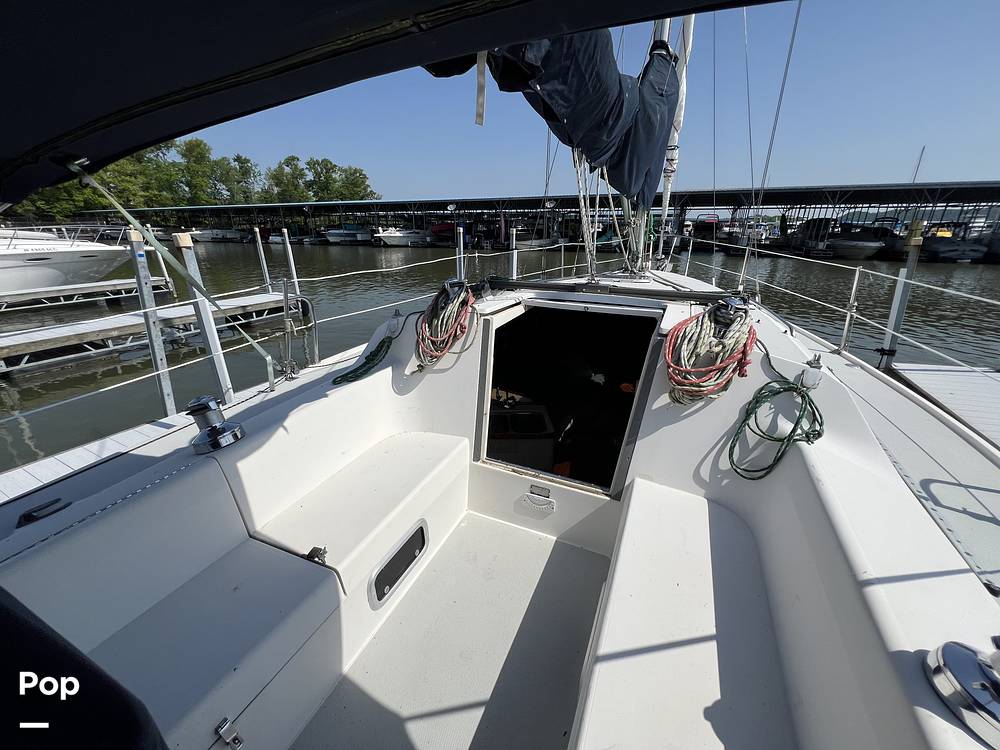 Slide: The Image of Catalina 320 1994 - 15460855