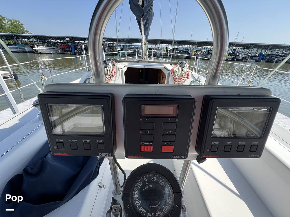 Slide: The Image of Catalina 320 1994 - 15460861