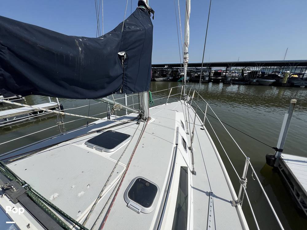 Slide: The Image of Catalina 320 1994 - 15460863