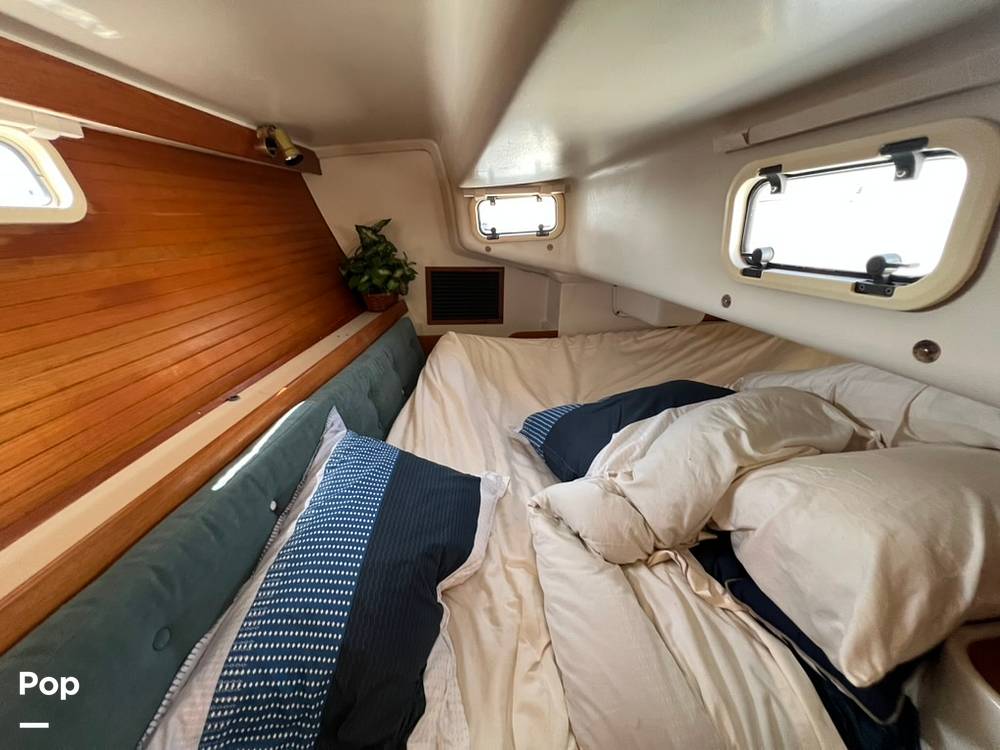 Slide: The Image of Catalina 320 1994 - 15465526