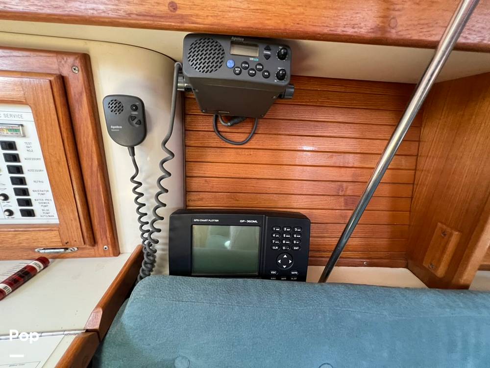 Slide: The Image of Catalina 320 1994 - 15465529