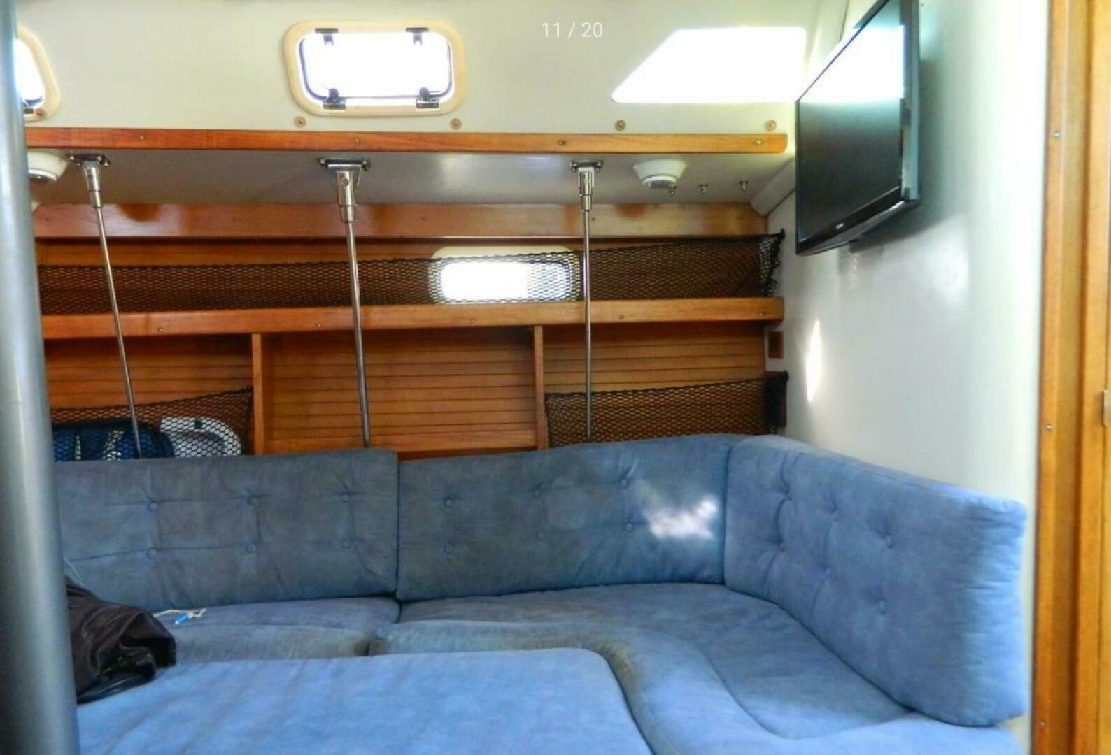 Slide: The Image of Catalina 320 1995 - 5146138