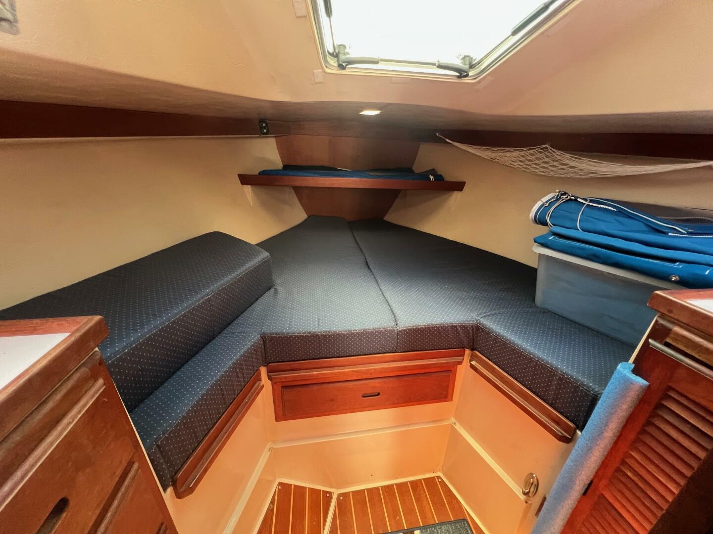 Slide: The Image of Catalina 34 1987 - 5340282